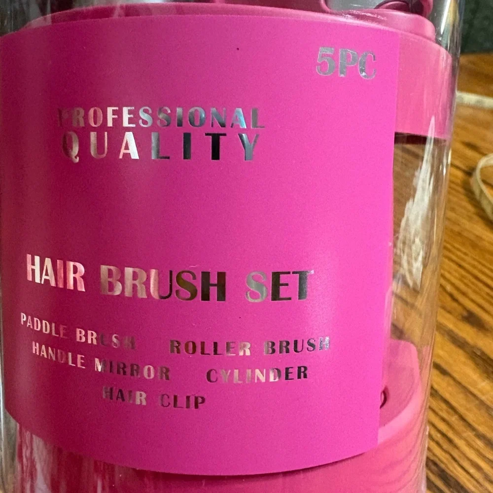 NIP PROFESSIONAL QUALITY 5 PIECE PINK BRUSH SET - Picture 2 of 2